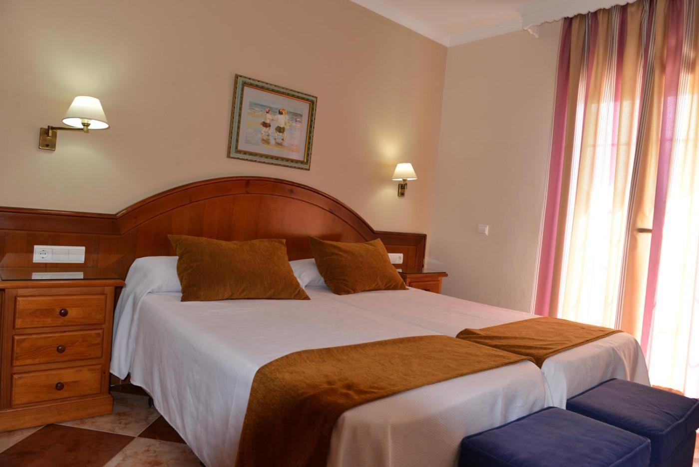 Hostal Cabo Roche Conil De La Frontera Eksteriør bilde